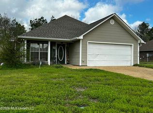 504 Parker Dr, Byram, MS 39272