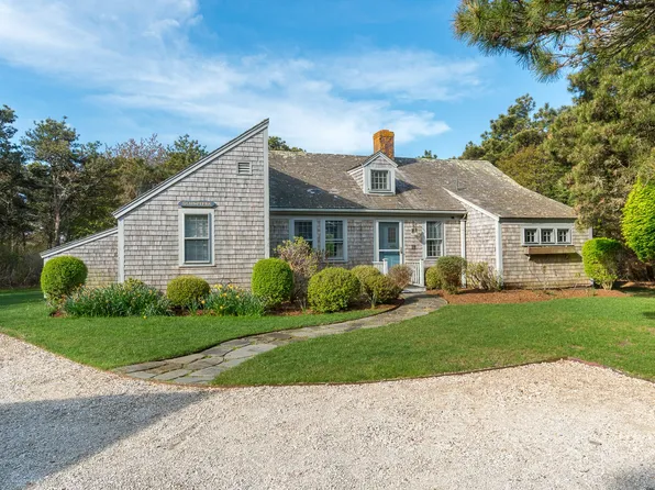 19 Ahab Dr, Nantucket, MA 02554
