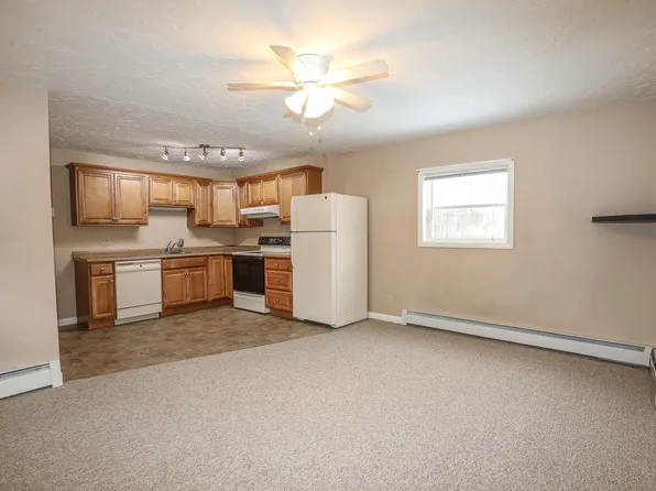 1776 Hooksett Rd APT 1, Hooksett, NH 03106