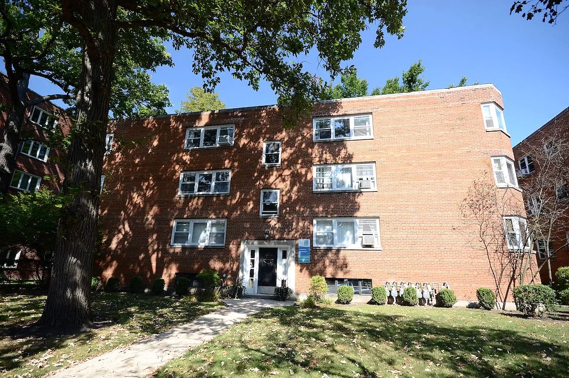 2321 Central — Photo 4