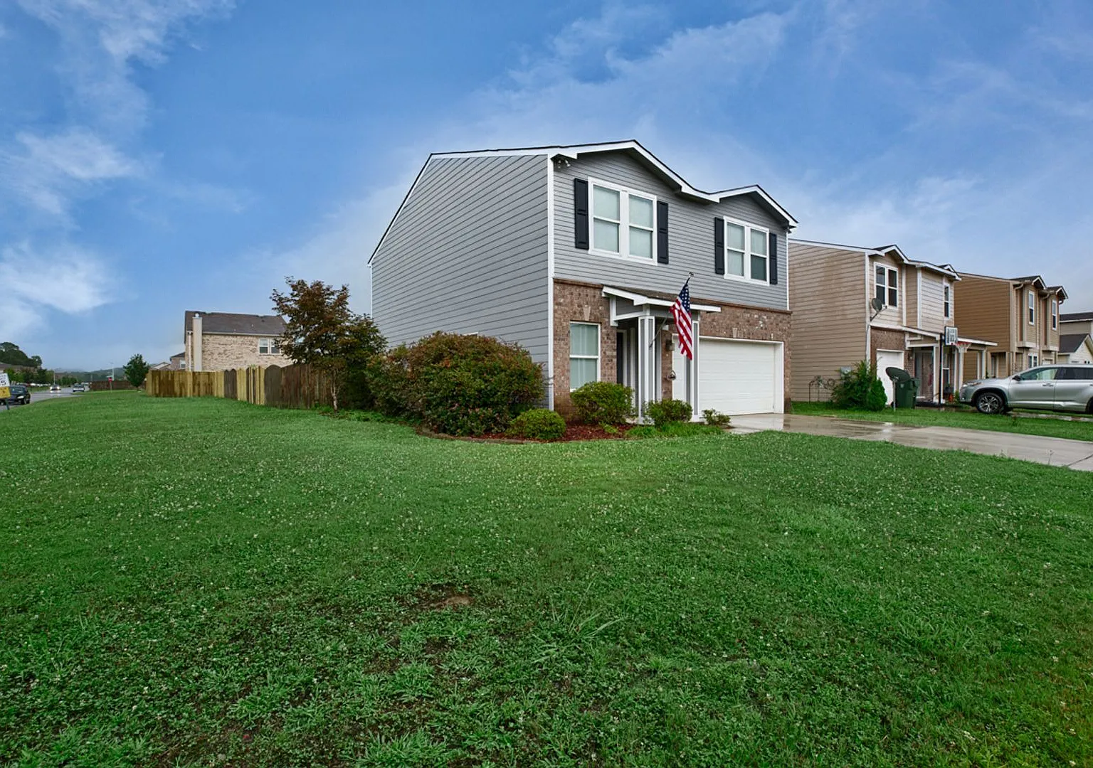 Three Bedroom/Two Bath Spacious Home - Owens Cross Roads — Photo 3