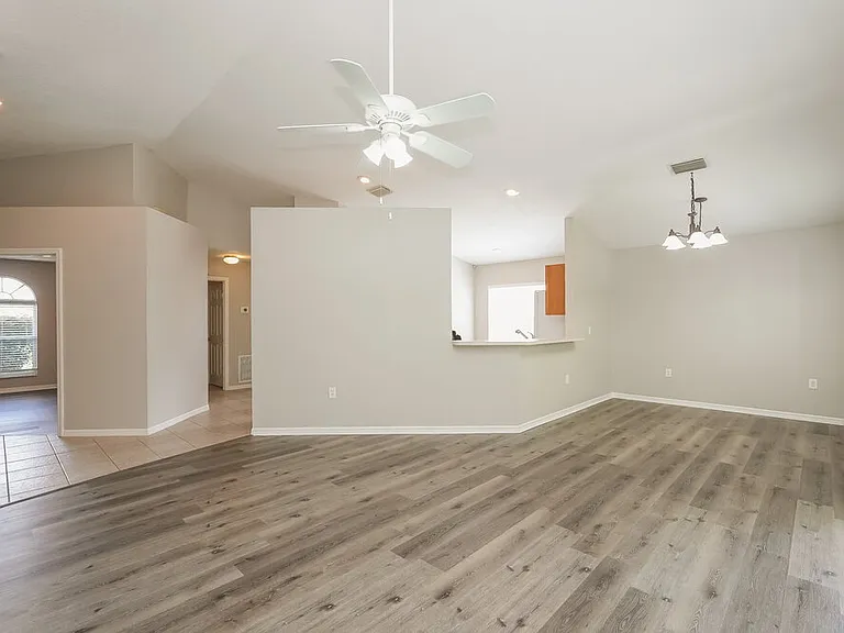 4509 Clarkwood Ct — Photo 4