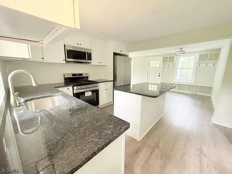 34 Northwood Dr — Photo 5