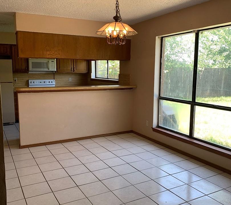 3638 Tivoli Dr, Grand Prairie, TX 75052 Zillow