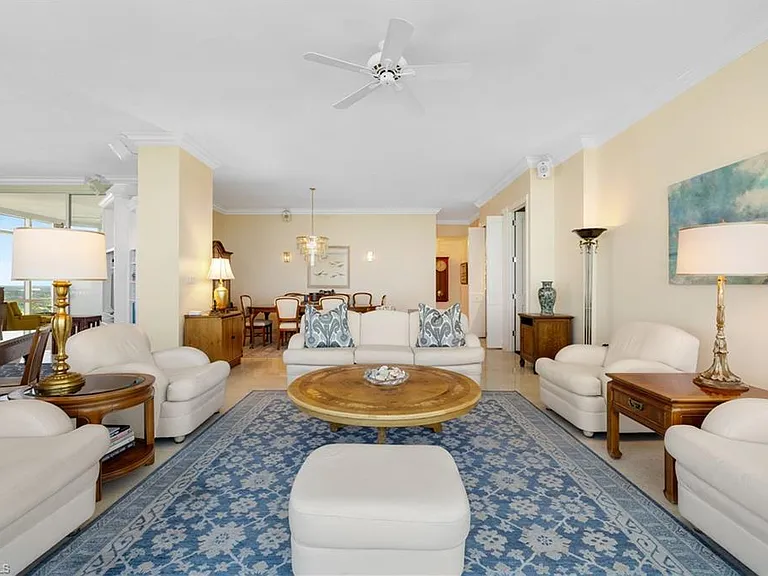 7515 Pelican Bay Blvd #Penthouse D — Photo 15