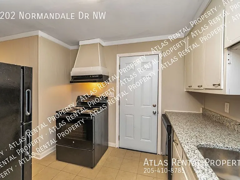 3202 Normandale Dr NW — Photo 17