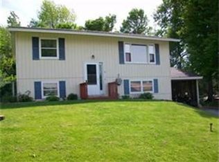 71 Lague Ln, Barre, VT 05641