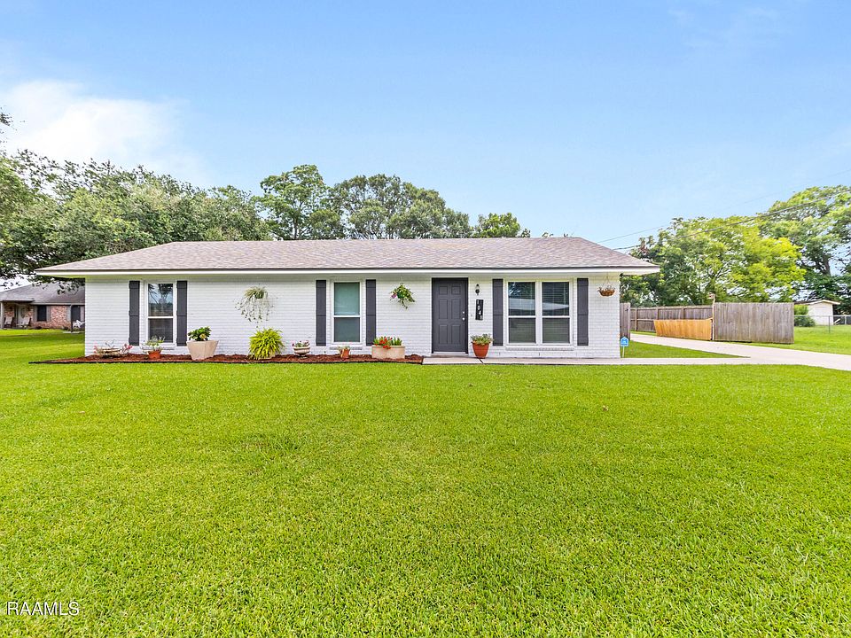 1048 Madeline Hts, Breaux Bridge, LA 70517 MLS 23005708 Zillow