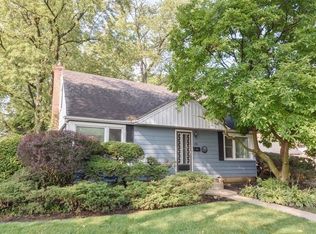 20 N 7th Ave, Des Plaines, IL 60016