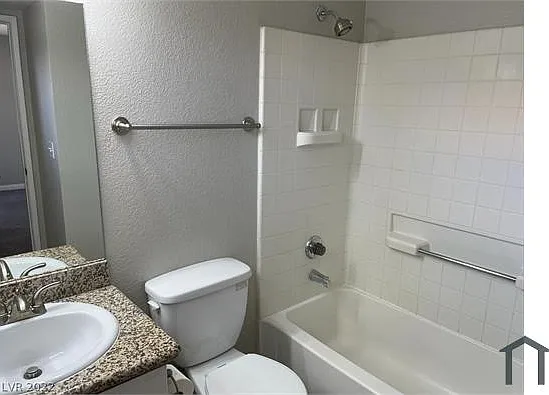 2750 S Durango Dr #2028 — Photo 16