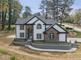 2122 Graystone Pkwy, Grayson, GA 30017