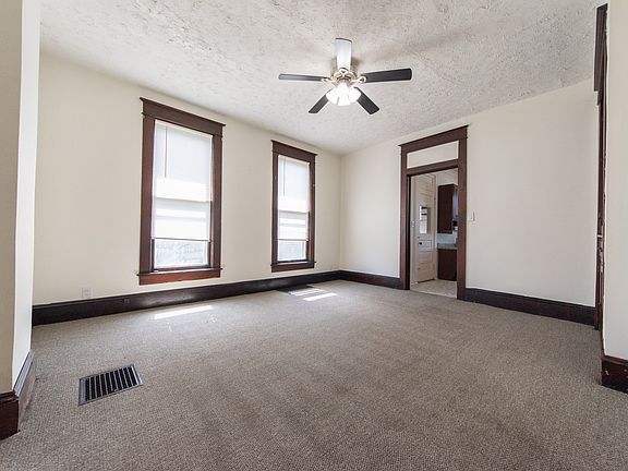 4th image of 1420 Chestnut St