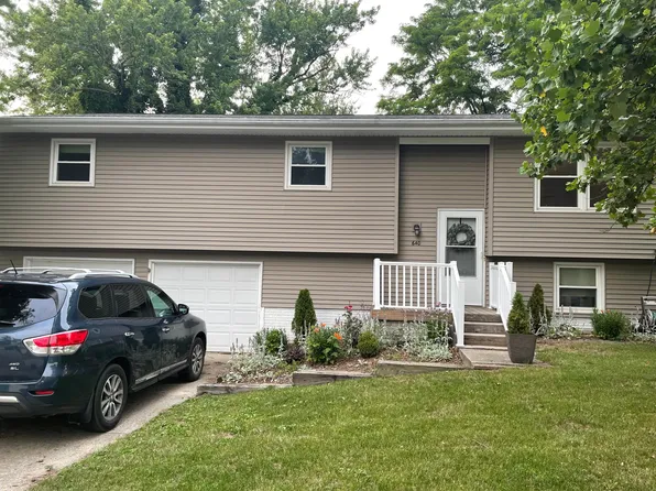 640 N Whitetail Cir, Mt Zion, IL 62549