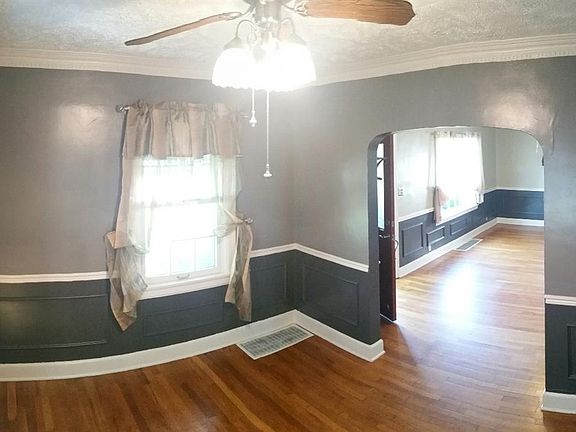 4th image of 515 W Beloit Ave