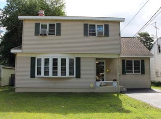 1321 N Westcott Rd, Schenectady, NY 12306