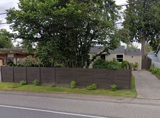 11776 Sand Point Way NE, Seattle, WA 98125