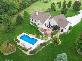 1404 W Oak St, Mahomet, IL 61853