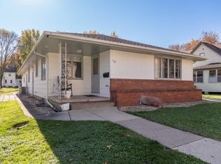 110 1st St SW, New Prague, MN 56071