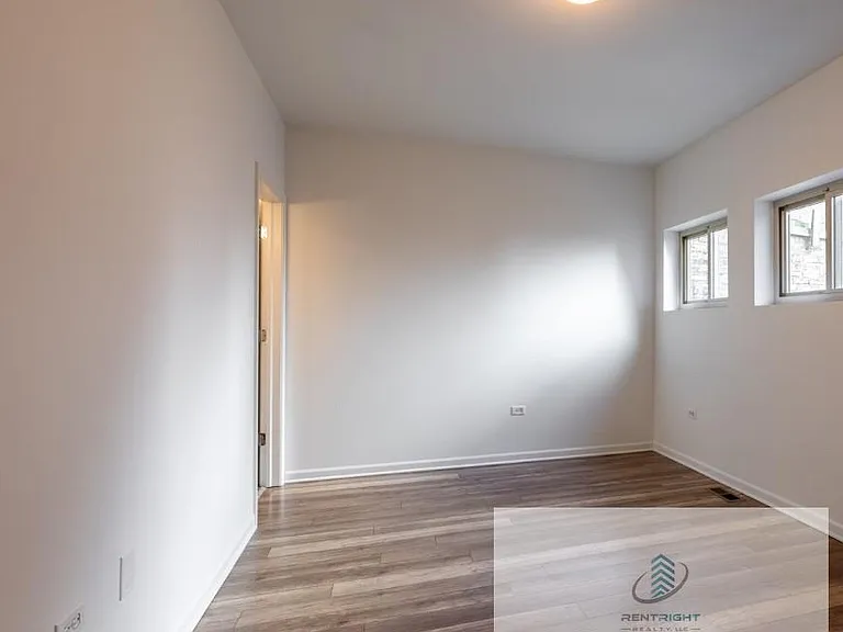 2700 W North Ave #207 — Photo 10