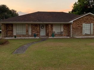 5822 4th St, Danbury, TX 77534