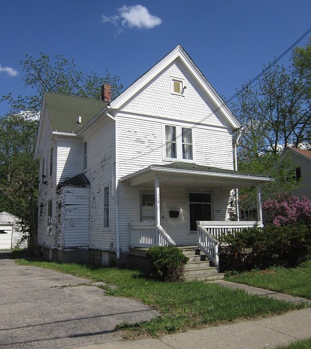 1st image of 119 S Grove St