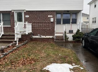 179 Benton Ave, Staten Island, NY