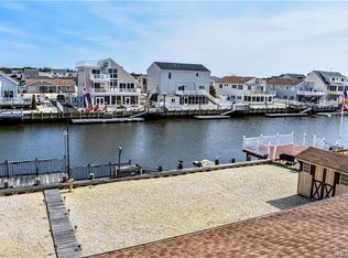 7 Maryland Rd, Little Egg Harbor, NJ 08087