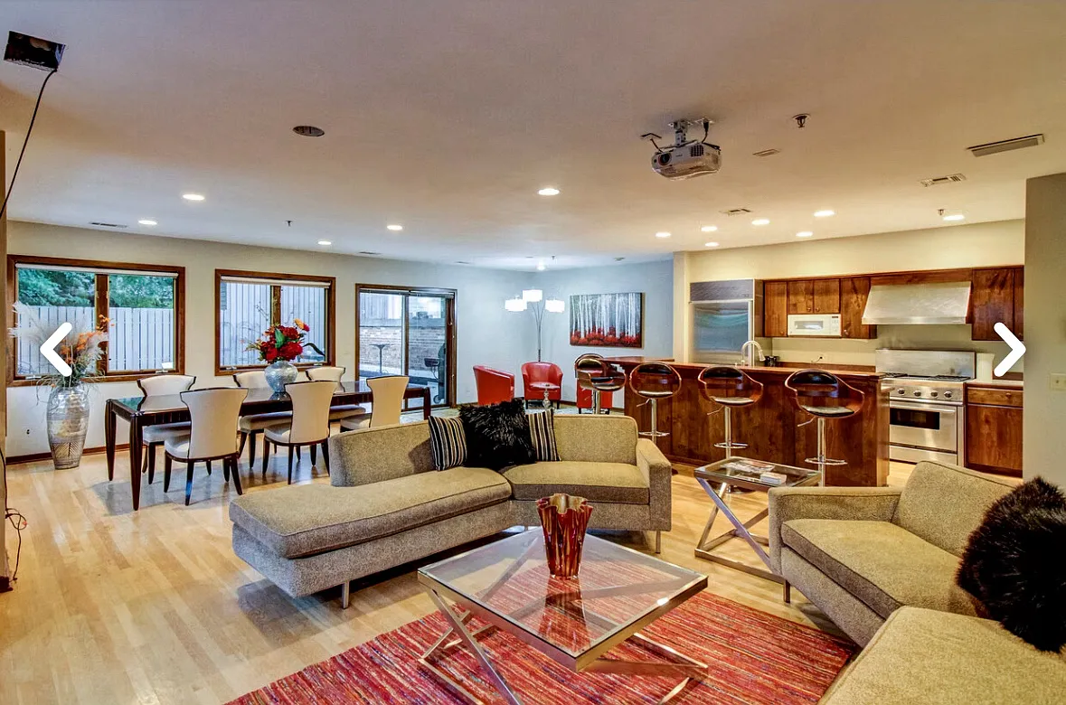 5 bed, 2.5 bath, 3200 sqft, $4,500 — Photo 1