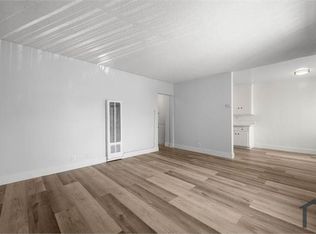 8425 S Western Ave #4, Los Angeles, CA 90047