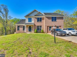 8365 Warren Dr, Pomfret, MD