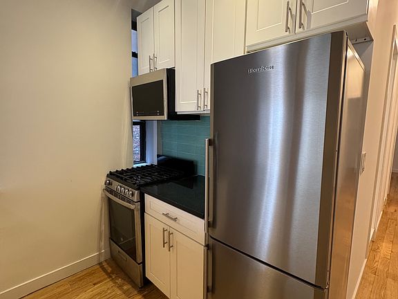 2nd image of 245 E 13th St APT 14