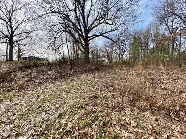 144 Willow Glen Rd, Central City, KY 42330