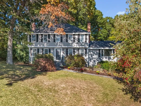 154 Woodridge Rd, Marlborough, MA 01752