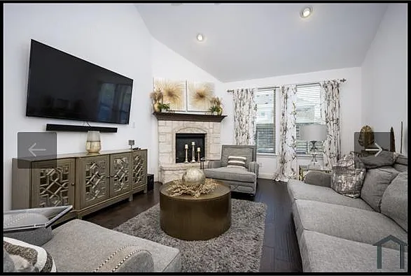 5 bed, 2798 sqft, $4,200 — Photo 2