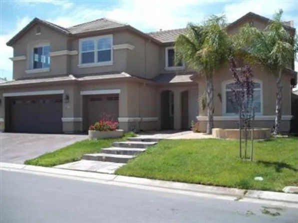5071 Monetta Ln, Sacramento, CA 95835