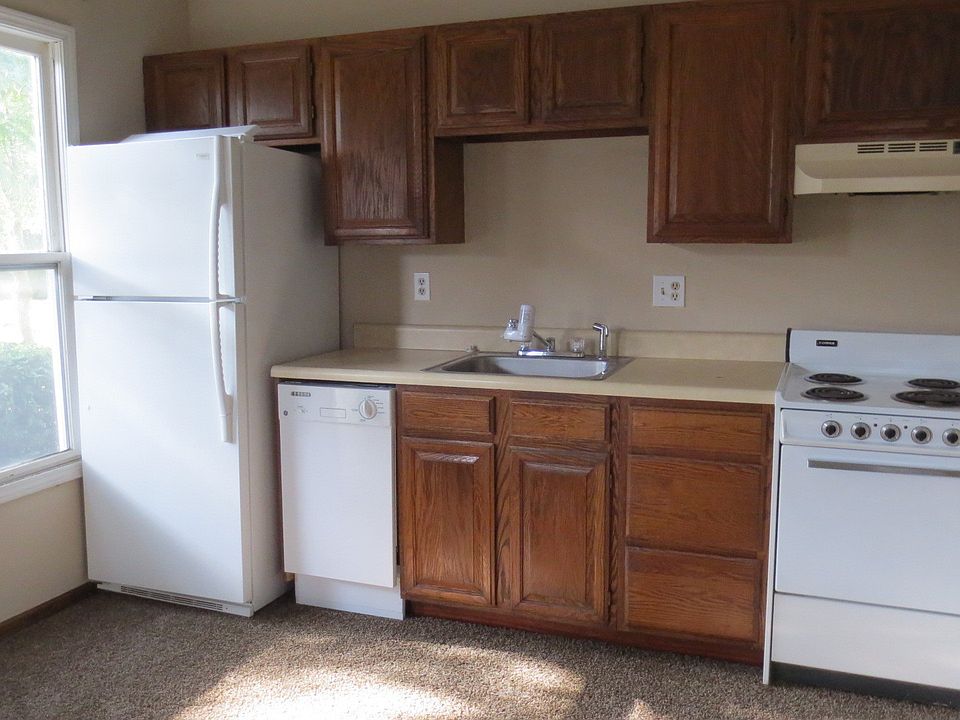 Cypress 111/112/122 1717 S Cypress Augusta KS Zillow