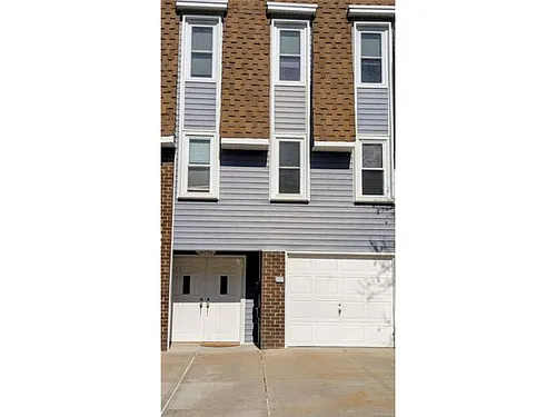 23-45 Corporal Kennedy St #1 Photo 1