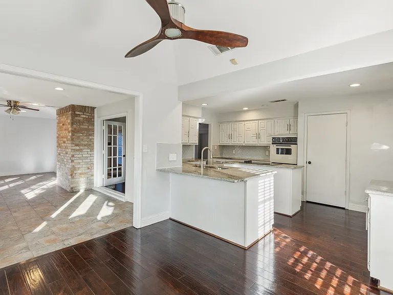 3805 Covinton Ln — Photo 7