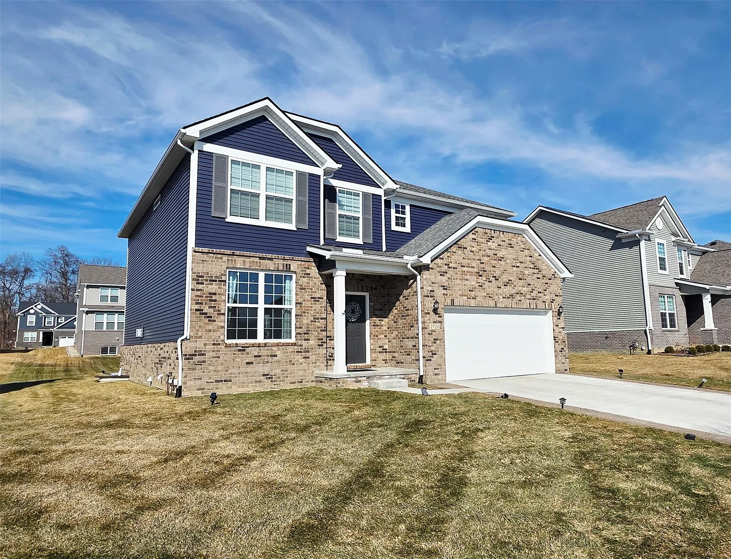 2720 Tulip Way photo 1