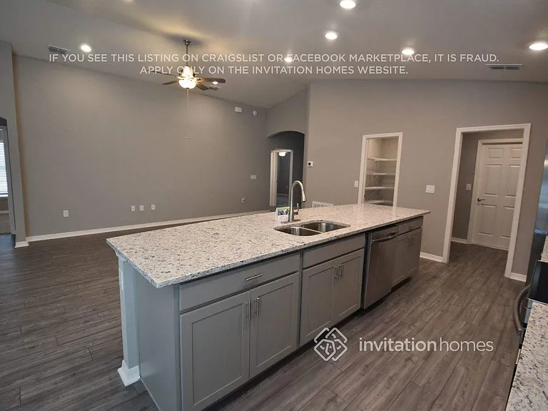 3810 Willow Ridge Dr — Photo 3