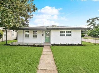 620 River Oaks Dr, New Orleans, LA 70131
