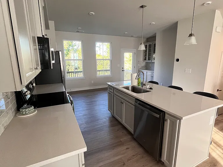 3306 Beeler Ln — Photo 10