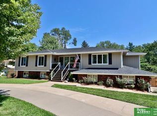 1227 S 110th St, Omaha, NE 68144