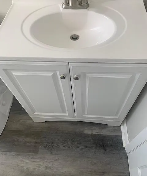 3323 E Grange Ave #2 — Photo 6