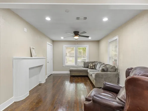 3227 Spring Ave, Dallas, TX 75215