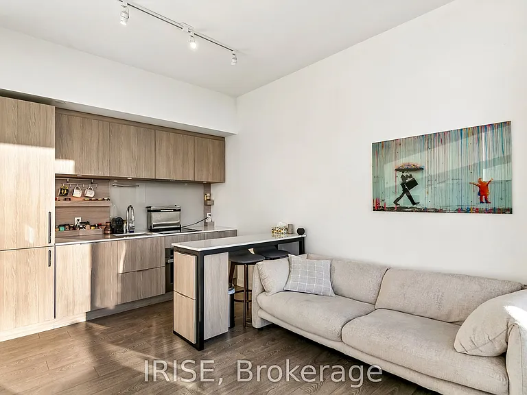 28 Ann St #Penthouse 08 — Photo 5