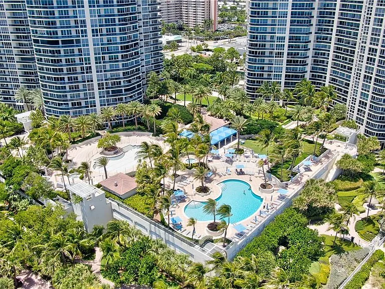 3200 N Ocean Dr #1107 — Photo 2