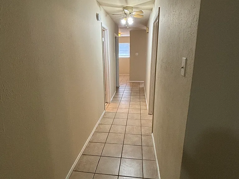 406 Rita Dr — Photo 9