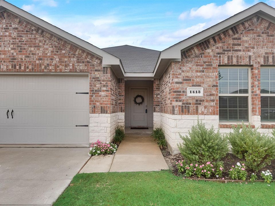 1st image of 1413 Thunder Canyon Way