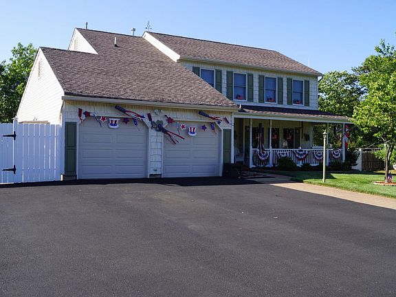2nd image of 1444 Ottawa Ct